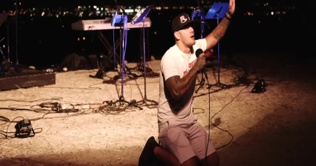 Worship Over Billings