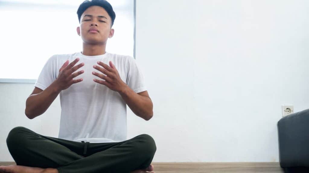 guided morning meditation can increase relaxation and begin the day in a good mindset
